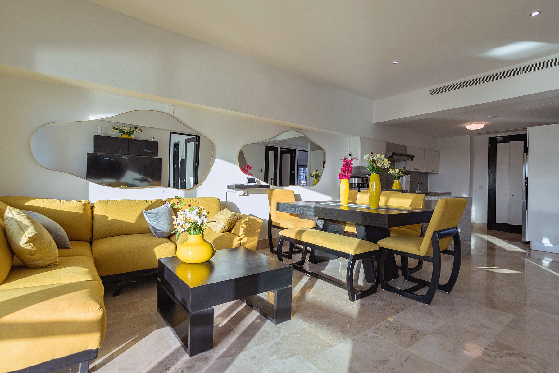 SMART Condo en Deck 12 #107 – Puerto Vallarta