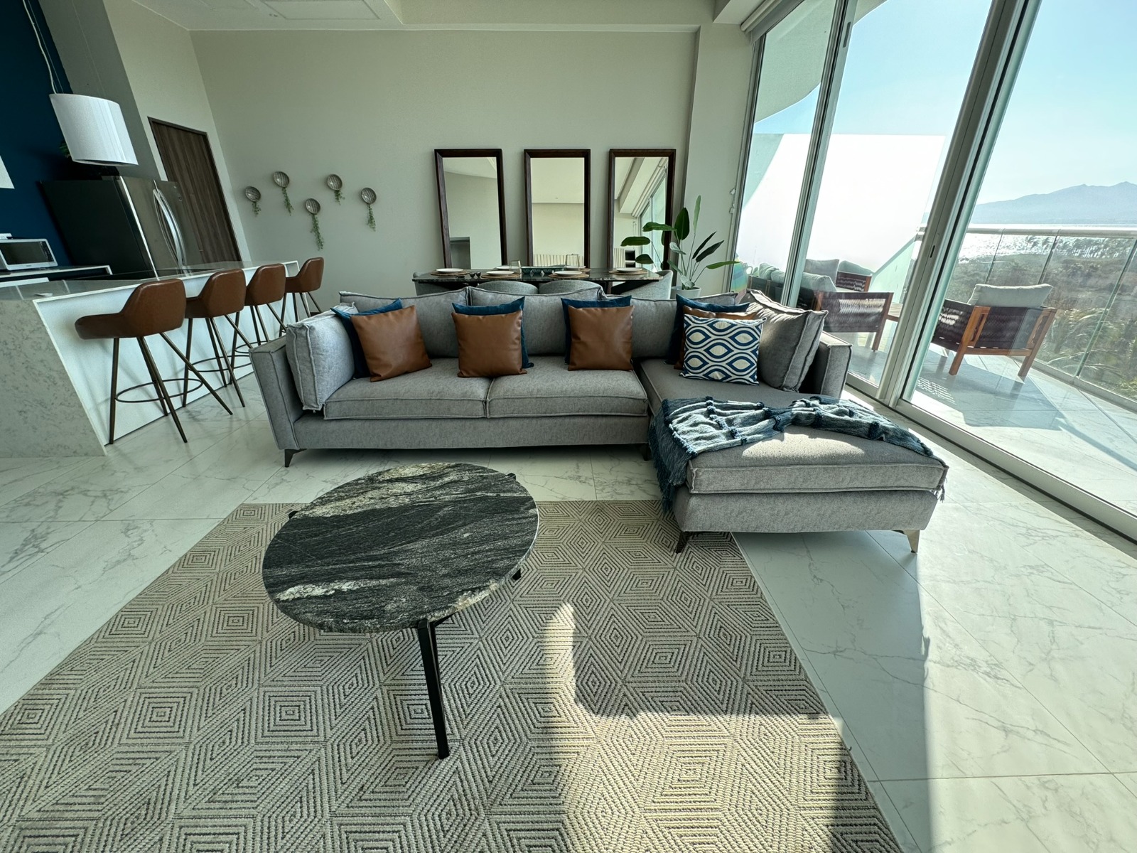 Departamento de Lujo Frente al Mar en Marítima Playa 5O – Vistas Panorámicas y Amenidades Exclusivas